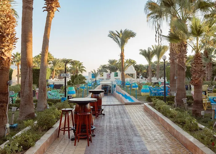 Empire Aqua Park - Couples And Families Resort Hurghada