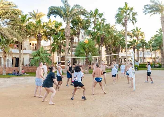 Empire Aqua Park - Couples And Families 3*